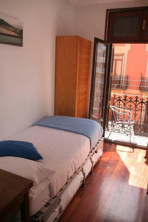 Affittacamere Pension Yoldi San Sebastián
